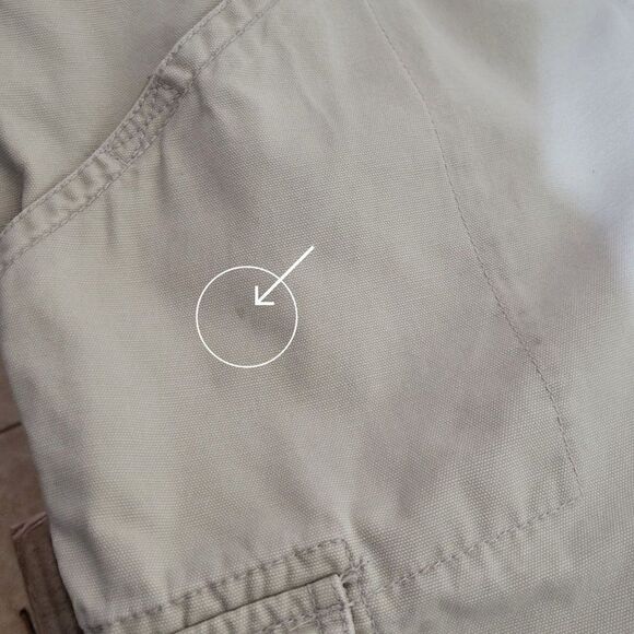 Woolrich Khaki Cargo Shorts (Size 44) - Picture 3 of 6